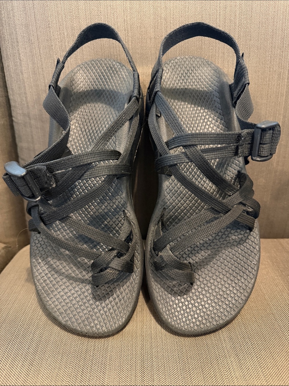 Chaco Black Strappy Sport Sandals